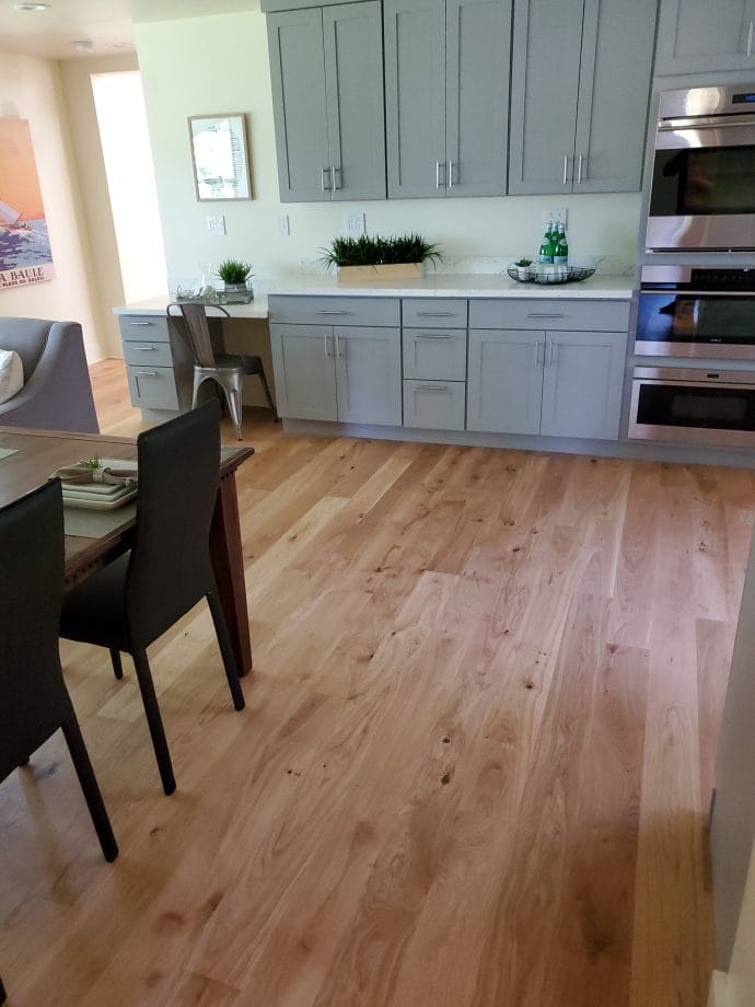European Oak 9/16" x 6.1" x 6' Engineered Wood Flooring - Image 13